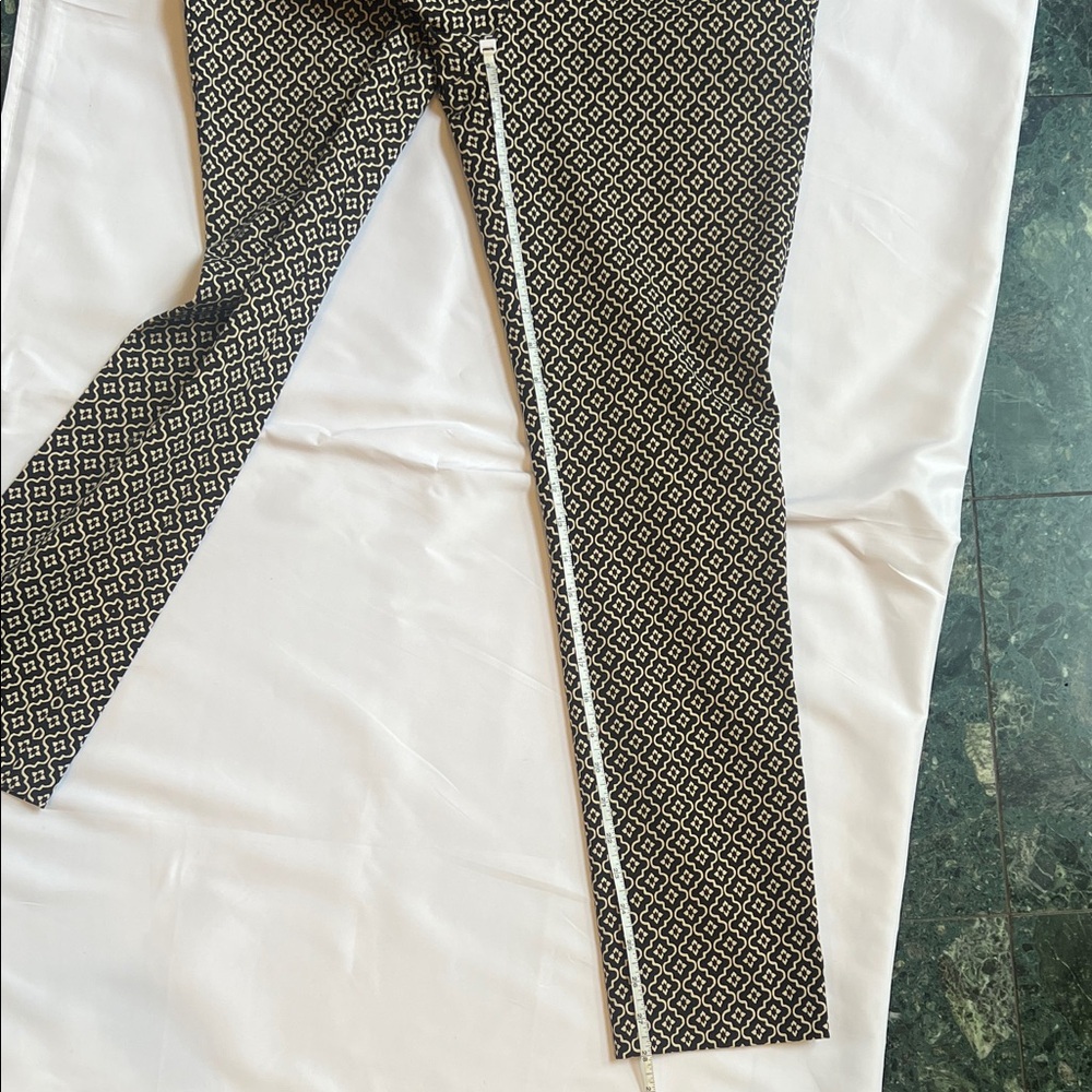 LOFT Marisa Skinny Black and Tan Print Ankle Pants Sz 4 Casual Business Casual - Picture 10 of 11